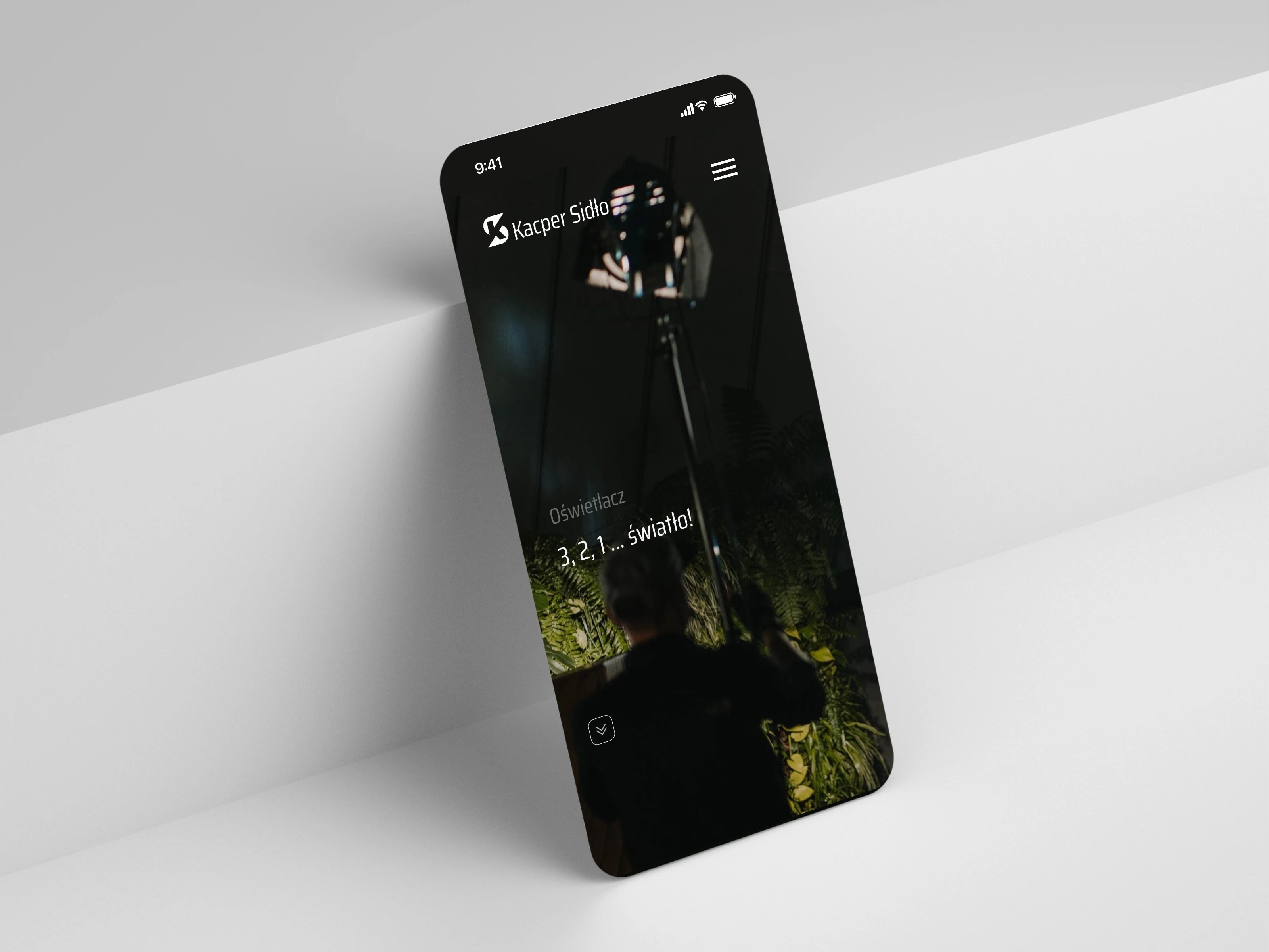 Kacper Sidło — la sottopagina Luce su un iPhone